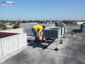 commercial roof maintenance